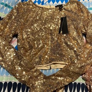 Gold too perfect for holidays brand new!